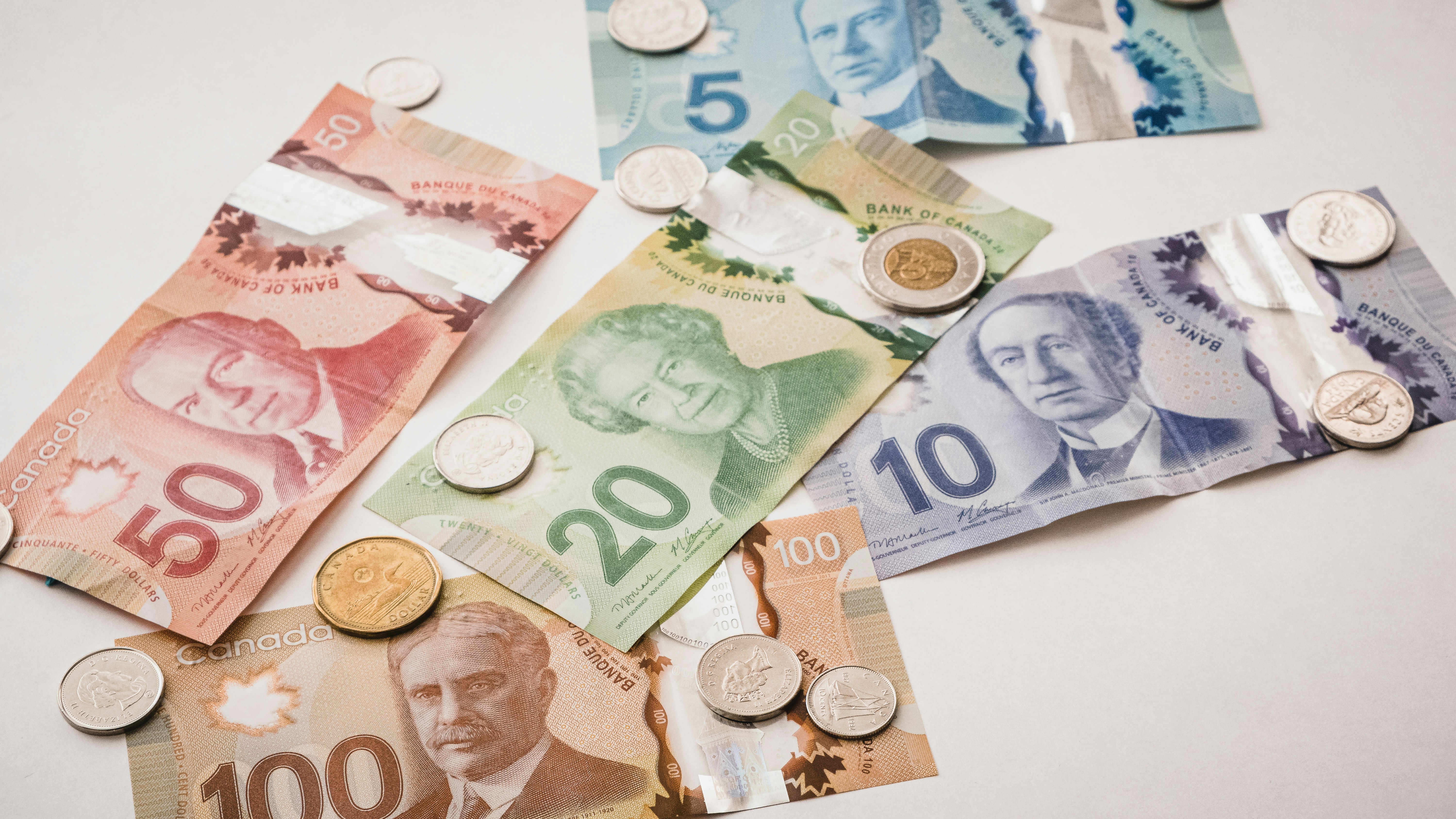 Five Practical Ways Canadian Businesses Can Improve Cash Flow